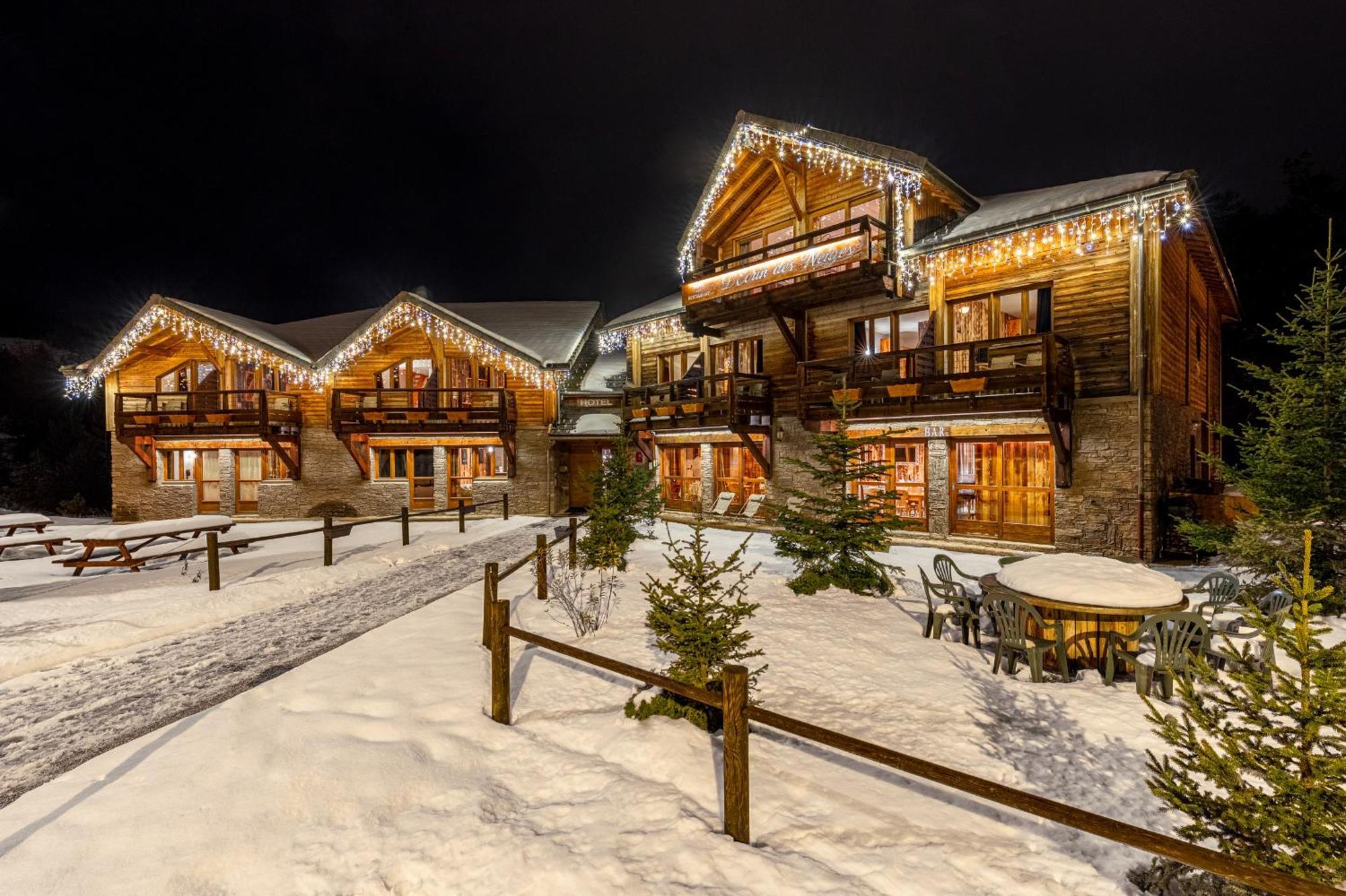 Sunweb Hotel L'Ecrin Des Neiges La Joue du Loup Exterior photo